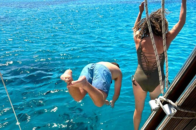 Private half day cruise The Blue Lagoon with Paros Sail - What the private format is really worth