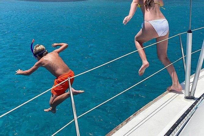 Private luxury Escape Sailing, Snorkel and Lunch Cruise - Sunset sailing and special occasions