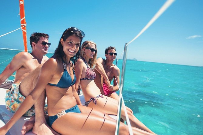Private Luxury Santorini Catamaran Cruise with Port Pickup - Daytime sailing or sunset views