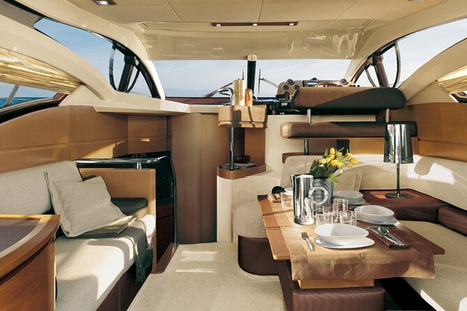 Private Motor Yacht Cruise with BBQ, Open Bar & Transfers - Palea Kameni and the hot springs