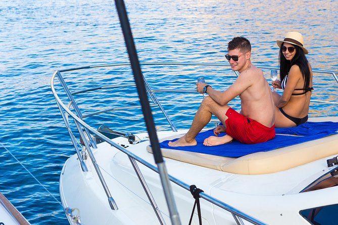 Private Motor Yacht Cruise with BBQ, Open Bar & Transfers - The BBQ, open bar, and time on board