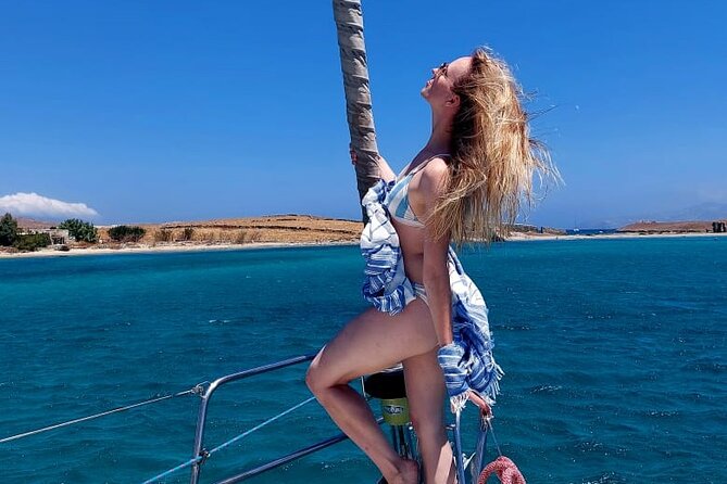 Private sailing cruise-Mykonos Southern Beach Hopping withLunch - What this private Mykonos cruise is really offering