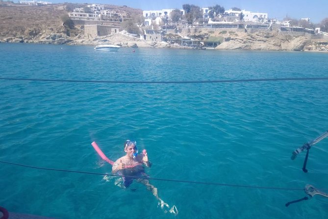 Private sailing cruise-Mykonos Southern Beach Hopping withLunch - Platys Gialos: clear water and water sports