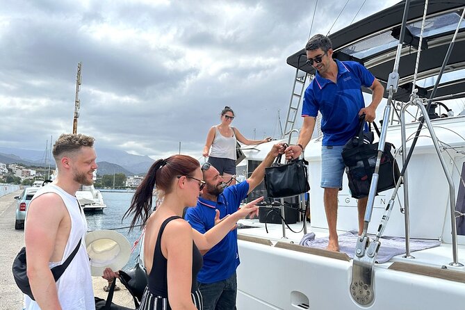 Rethymno Catamaran Cruise: Healthy Lunch & Open Bar - Sailing north along Crete’s coast
