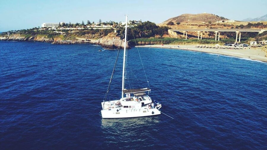 Rethymno: Sunset Catamaran Cruise - Sushi & Open Bar - How the crew handles comfort and rough water