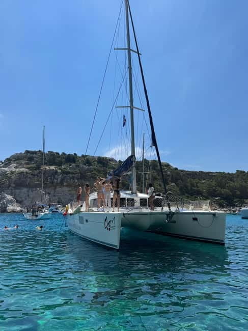Rhodes: All inclusive Catamaran Escape with Lunch & Drinks - Food, drinks, and equipment that make the price work