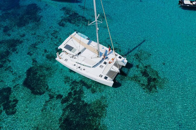 Sail the Athenian Coastline on a Catamaran with Meal & Wine - Why this boat trip works well in Athens