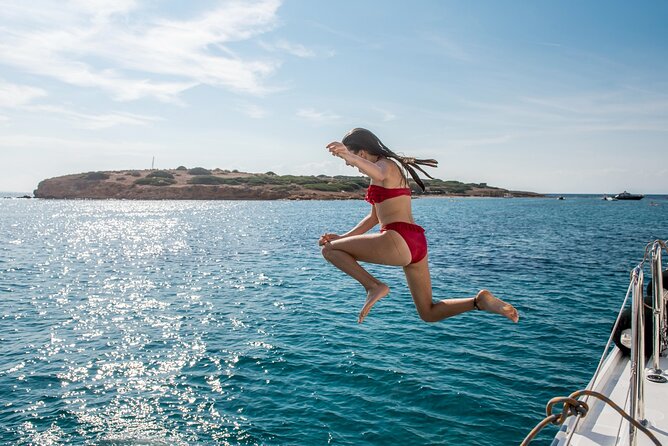 Sail the Athenian Coastline on a Catamaran with Meal & Wine - Leaving Alimos Marina for the Riviera