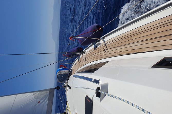 Sailing to Dia Island with lunch on Bavaria 51 Heraklion, Crete - Key points to know before you book