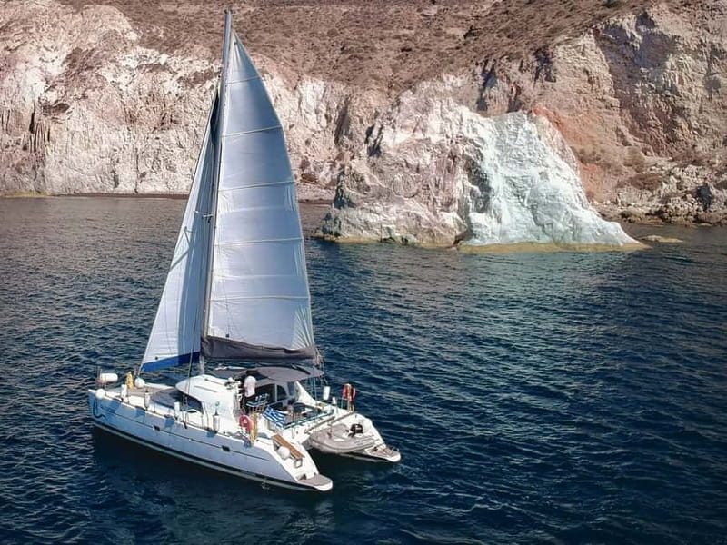 Santorini: Catamaran Cruise with Food and Drinks - Lighthouse, Indian Rocks, and the volcanic caldera