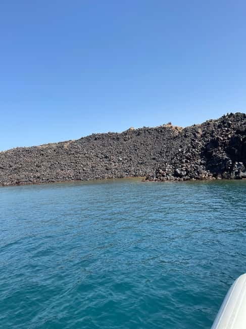 Santorini: Catamaran Cruise with Food and Drinks - What the five-hour rhythm feels like