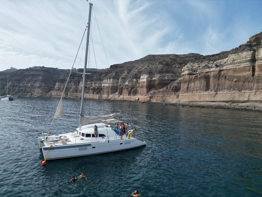 Santorini: Catamaran Cruise with Greek BBQ and Drinks - The crew makes the difference