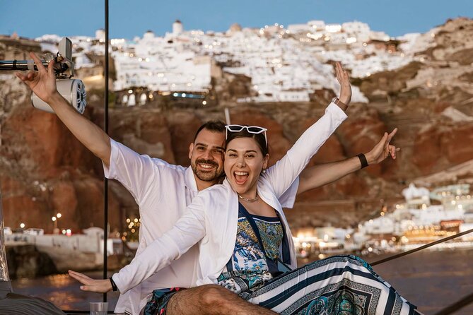 Santorini Catamaran Cruise with Greek Meal, Open-Bar and Sunset - What this Santorini cruise actually feels like