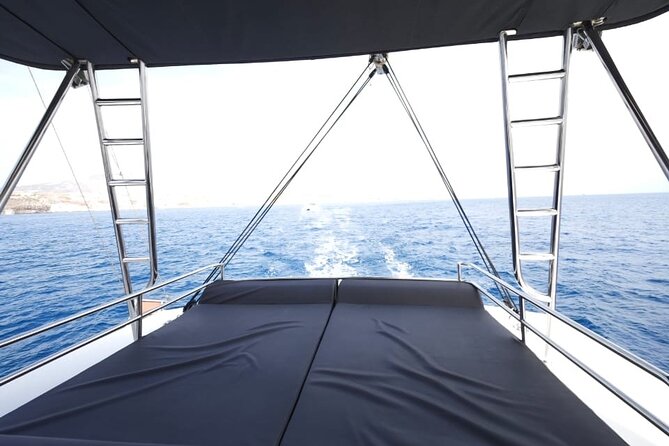 Santorini Catamaran Cruise with Meal and Drinks - The Hot Springs stop