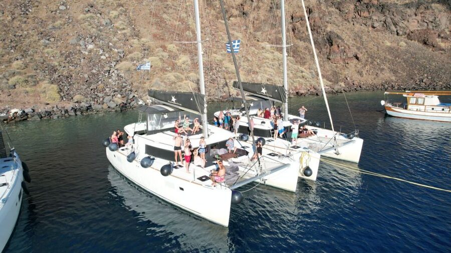 Santorini Catamaran Cruise with Swimming, Meal and Open Bar - What the $129 price includes