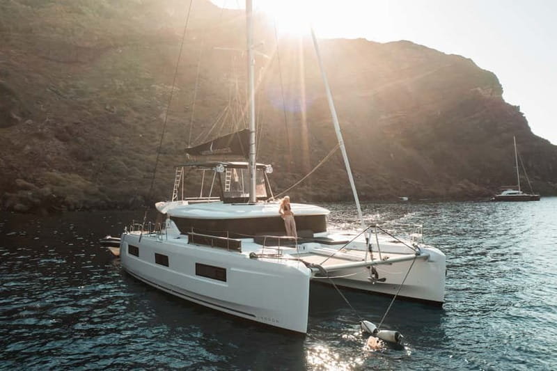 Santorini: Majestic Catamaran Cruise with Meal and Drinks - Key details before you book