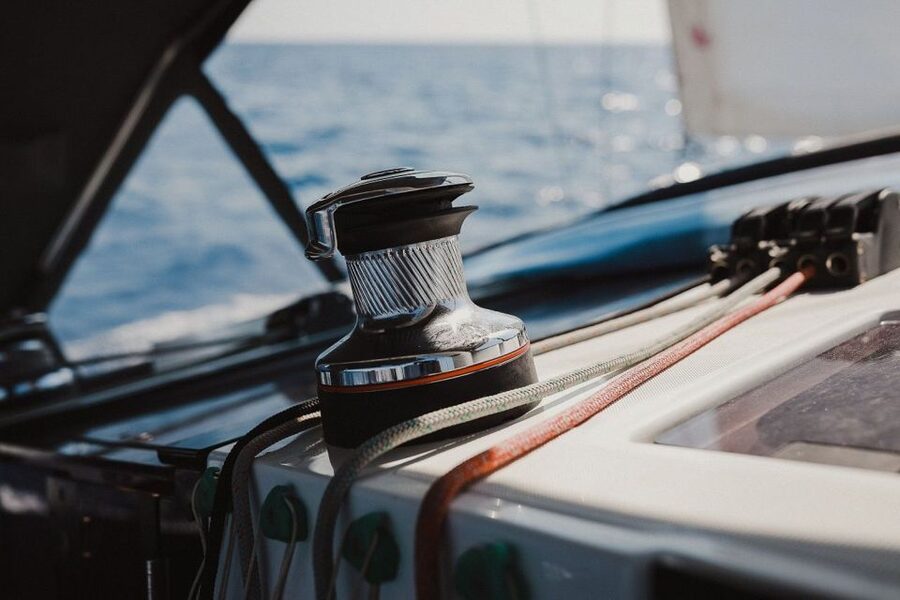 Santorini: Private Caldera Sailing Trip with Open Bar & Meal - Day sailing or sunset sailing?