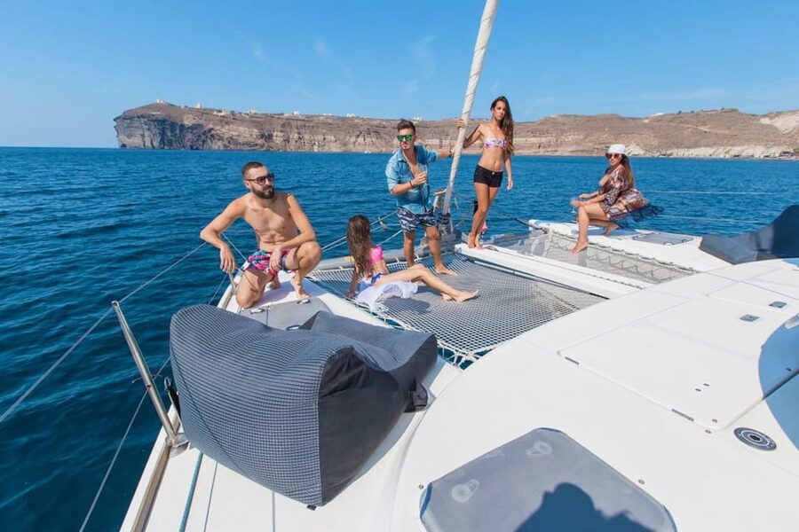 Santorini: Private Catamaran Cruise with Food & Drinks - Mésa Pigádia, lunch, and snorkeling