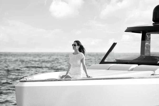 Santorini Private Luxury Yacht Sunset Cruise - Seasonal advice, clothing, and practical planning