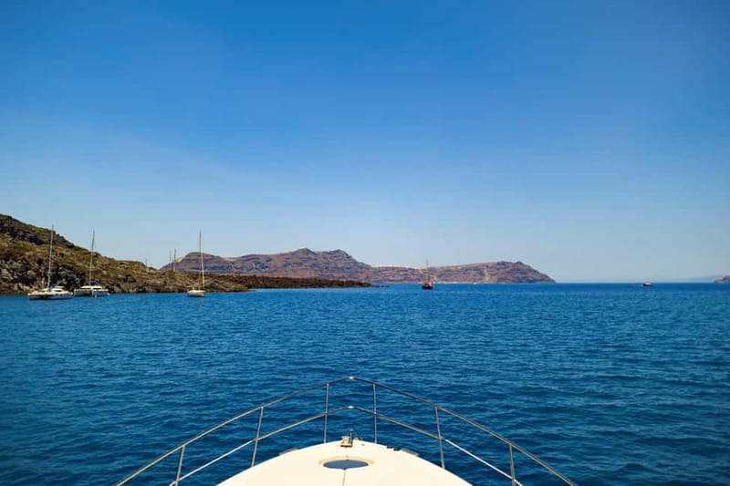 Santorini: Private Yacht Experience of Timeless Elegance - Key points at a glance