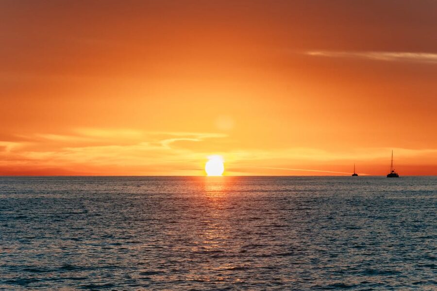 Santorini: Sailing Catamaran Cruise with BBQ and Drinks - Morning sailing or sunset cruise?