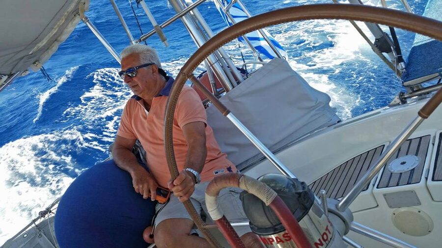 Semi-Private :Full-Day Sailing Tour Swim, Snacks & Drinks - A full day aboard Annabella from Naxos