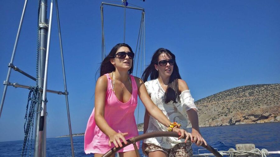 Semi-Private :Full-Day Sailing Tour Swim, Snacks & Drinks - Paros, Piso Livadi, and time on shore