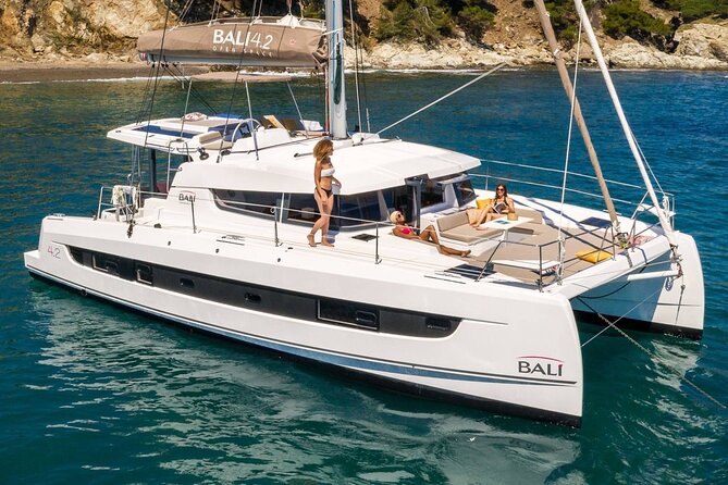 Semi Private trips Catamaran Bali from Sfakia - Loutro: Forty-Five Minutes in a Fishing Village