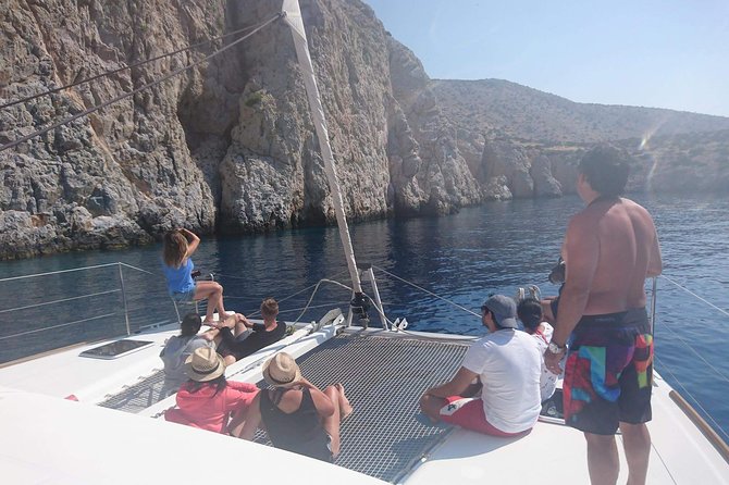 Shared Catamaran All inclusive-Day Cruise to Naxos or Paros - What the price includes, and where the value lies