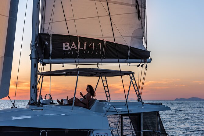 Shared Catamaran Half Day Cruise in Santorini - Nea Kameni and Palea Kameni thermal springs