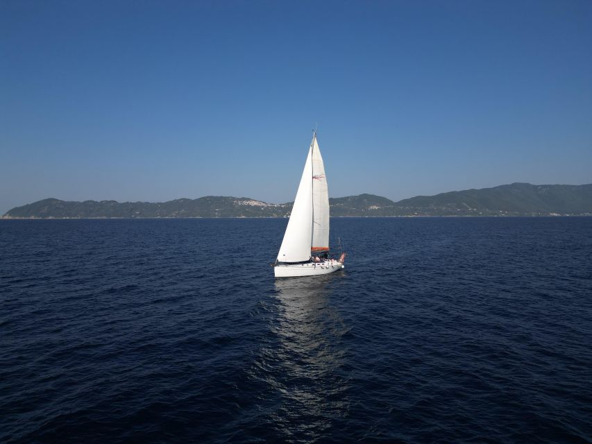 Skiathos: Private Sailing Trip with Lunch and Snorkeling - Sailing across to Skopelos and Kastani Beach