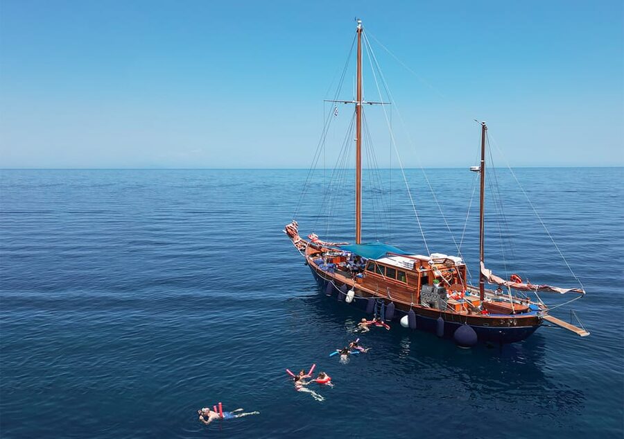 Skiathos: Wooden Sailboat Full- or Half-Day Trip with Meal - A 1958 wooden boat with room to stretch out