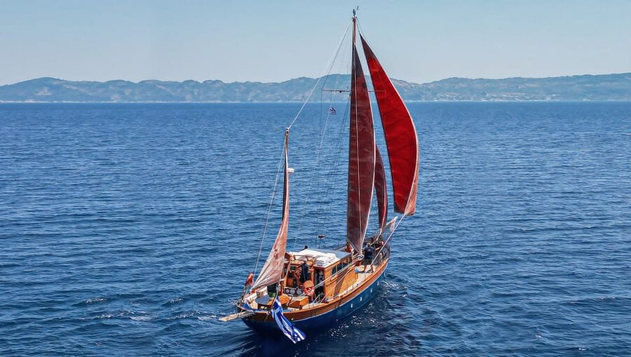 Skiathos: Wooden Sailboat Full- or Half-Day Trip with Meal - FAQ