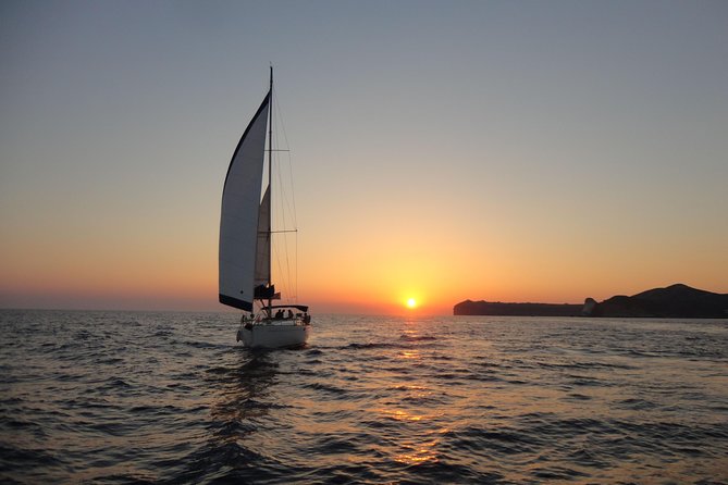 Sunset Caldera Sailing Cruise - Red Beach from the water