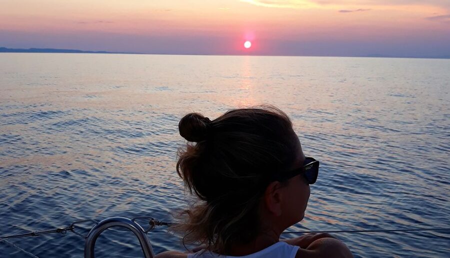Sunset Sailing Cruise in Halkidiki - Wine, fruit, and the changing evening light