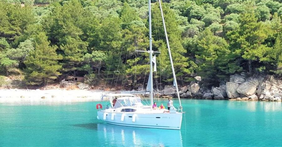 Thassos Island: Sailing Day Cruise Beer & Snack - Setting out from Prinos or Limenas