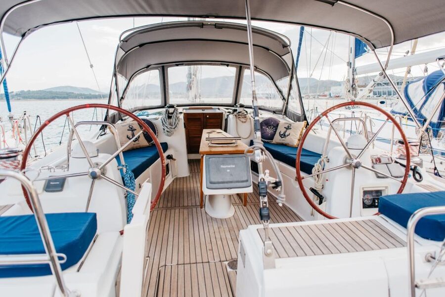 Volos: Pagasetic Gulf Full-Day Sailboat Experience - Setting off from Volos Port